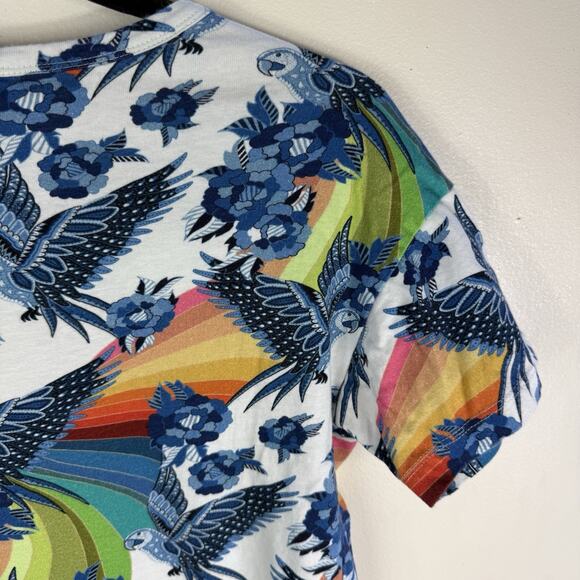 Farm Rio Amazonia Brazil Parrot Macaw Relaxed Tee T-Shirt Size XS Rainbow - Picture 9 of 13